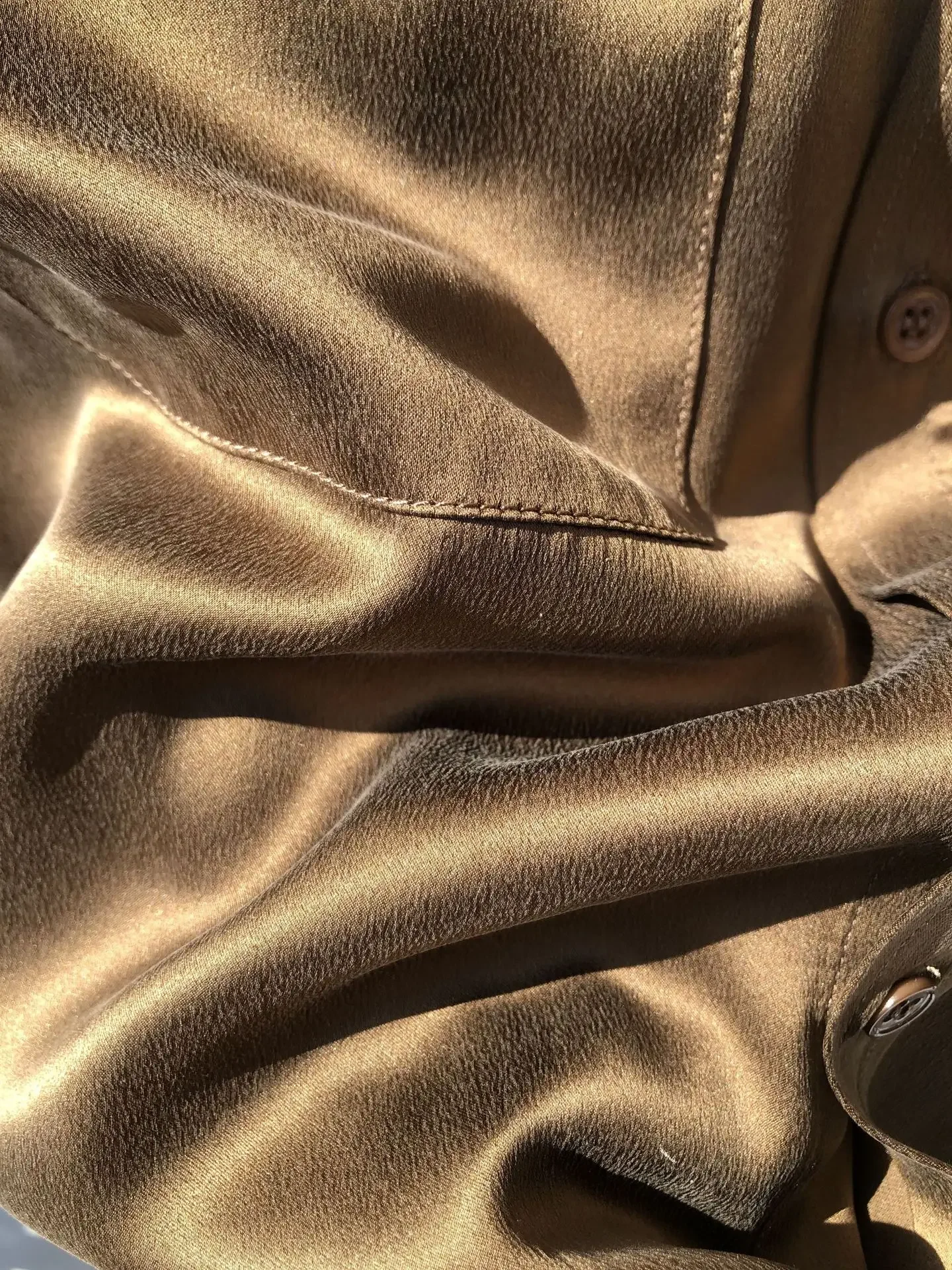 Full of Prestige High Grade Simple Satin Silk Shirt Double Pocket Long Sleeved Shirt 19mm Sand Washed Plain Crepe Satin Shirt - Image 3